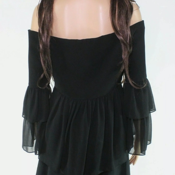 In mystery bundle NWT RACHEL ZOE 🤩layered  cold shoulder chiffon top -layered - Picture 12 of 14